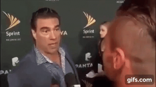 Eduardo Yañez Cachetada Slap GIF - EduardoYañezCachetada Slap Slapping