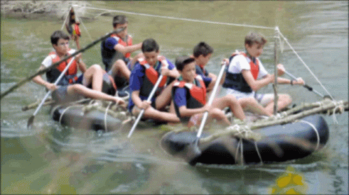 Radeau Scouts GIF - Radeau Scouts WaterRafting - Discover & Share GIFs