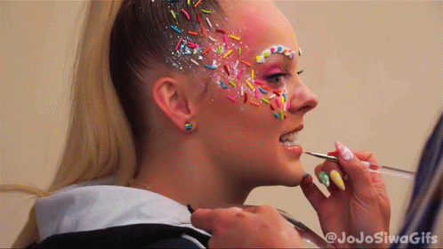 Jojo Siwa Makeup GIF - JojoSiwa Makeup Glam - Discover & Share GIFs