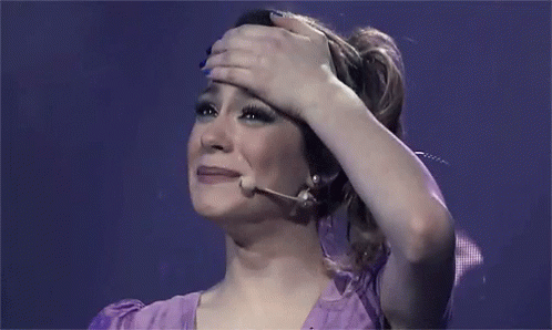 tini stoessel about to