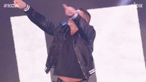 pointing all of you gif pointing allofyou everyone discover