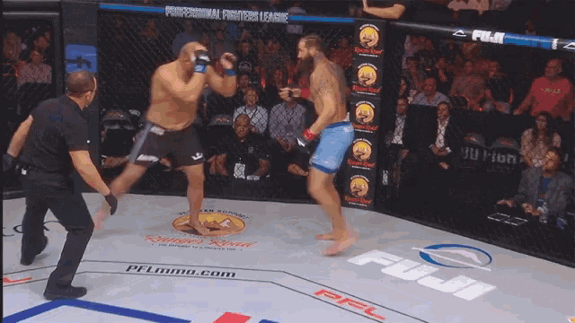 Right Hook Punch GIF - RightHook Punch KnockOut - Discover & Share GIFs