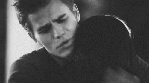Hug Comfort Gif Hug Comfort Hurt Discover Share Gifs