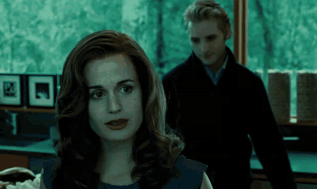 Esme Cullen Twilight GIF - EsmeCullen Twilight ElizabethReaser - Descubre & Comparte GIFs