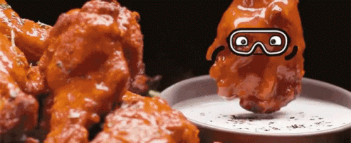 Ay, my hot wings arrived. 