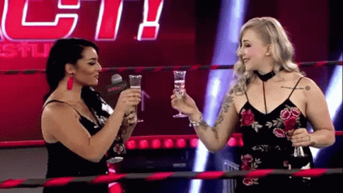 Deonna Purrazzo Kimber Lee GIF - DeonnaPurrazzo KimberLee Cheers - Discover & Share GIFs