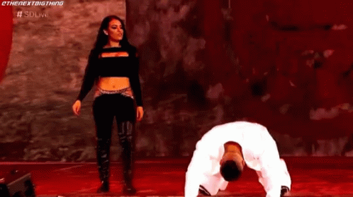 Resultado de imagem para andrade almas entrance gif