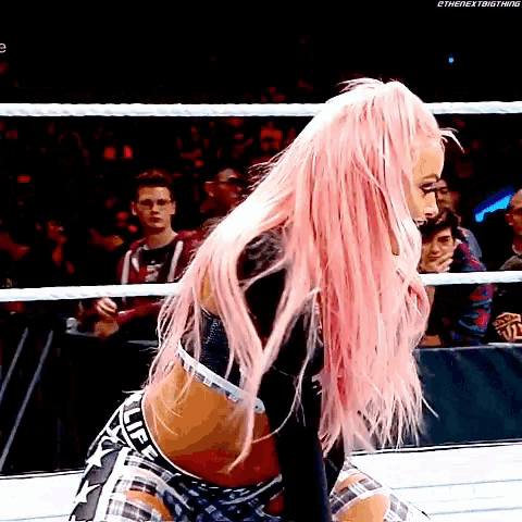 Картинки по запросу wwe liv morgan hot