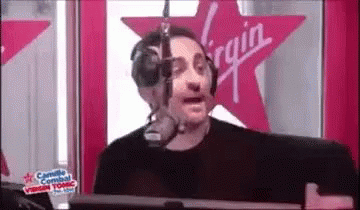 Résultat de recherche d'images pour "gif camille combal virgin"