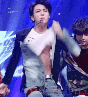 Jungkook Bts Gif Jungkook Bts Fakelove Discover Share Gifs