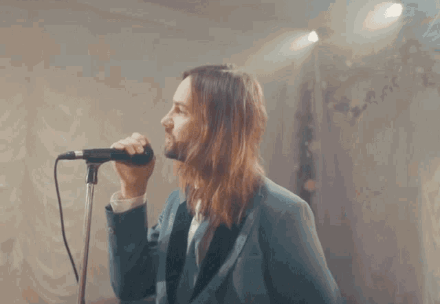 Sing Tame Impala GIF - Sing TameImpala LostInYesterday - Descubre & Comparte GIFs