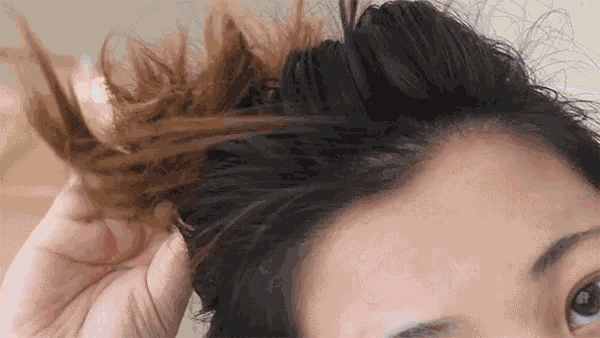 Shake Hair Let Your Hair Down Gif Shakehair Letyourhairdown Feelingpretty Discover Share Gifs