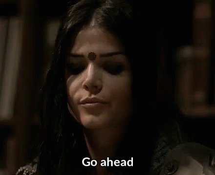 Marie Avgeropoulos Gif 3