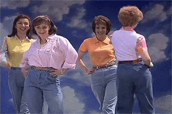 Mom Jeans GIF - 90s Fashion MomJeans GIFs