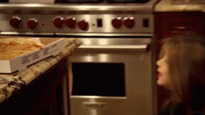 Real Housewives Of New Jersey Hungry GIF - RealHousewivesOfNewJersey Hungry GiveMePizza GIFs