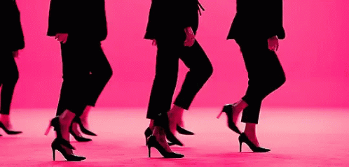 CLC High Heels GIF - CLC HighHeels FootSteps - Discover & Share GIFs