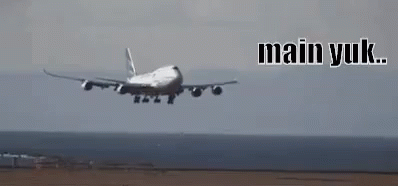 Main Yuk GIF - Pesawat Melandas Bandara - Discover & Share GIFs