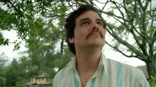 Thinking GIF - Narcos PabloEscobar WagnerMoura - Discover & Share GIFs