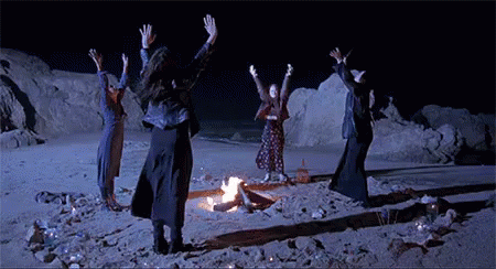 The Craft Wtiches GIF - TheCraft Wtiches Beach GIFs