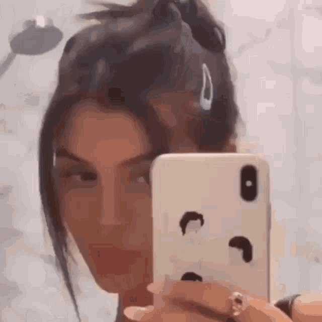 photo Kendall Jenner Gif Aesthetic kendall jenner phone gifs tenor