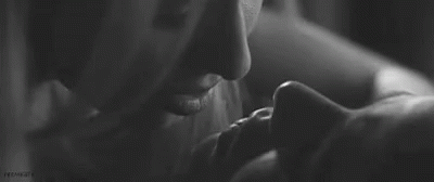 Kiss Couple Gif Kiss Couple Love Discover Share Gifs