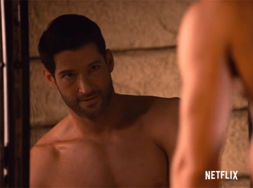 Evil Smile Tom Ellis GIF - EvilSmile TomEllis LuciferMorningstar ...