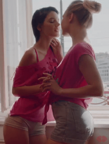 Gay Girls Lesbian Kiss GIF - GayGirls LesbianKiss Kissing Gay Girls Lesbian Kiss GIF - GayGirls LesbianKiss Kissing