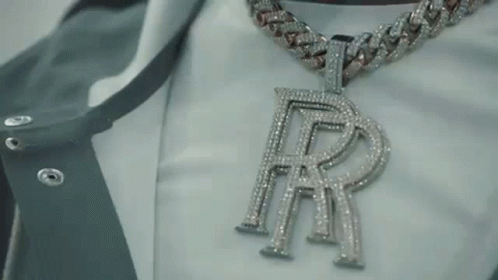 Chains Necklace GIF - Chains Necklace BlingBling - Discover & Share GIFs