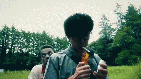 カメラを止めるな!ゾンビ GIF - OneCutOfTheDead Comedy Zombie - Discover & Share GIFs