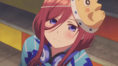 Miku Nakano Eyes GIF - MikuNakano Eyes Blush - Discover & Share GIFs