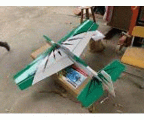 giant scale planes