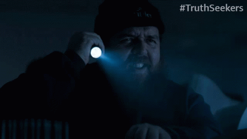 Searching Nick Frost GIF - Searching NickFrost Gus - Discover & Share GIFs