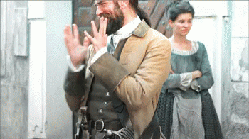 Outlander Gifs Tenor