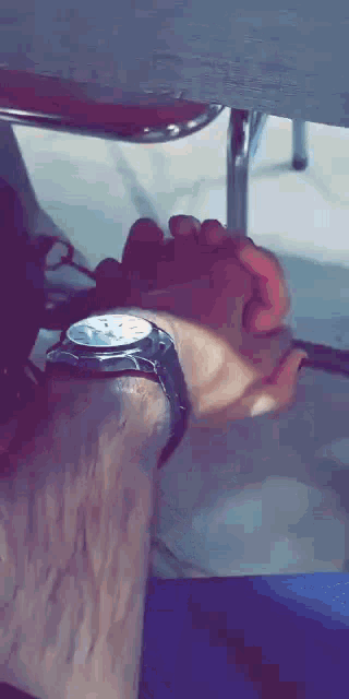 Hold Hands GIF - Hold Hands GIFs