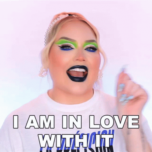I Am In Love With It Nikkie De Jager GIF - I Am In Love With It Nikkie De Jager Nikkie Tutorials GIFs