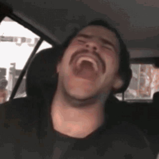 Peter Lanzani Actor GIF - Peter Lanzani Actor Laughing GIFs