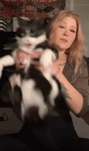 Unhand Me Wiggle Cat GIF - Unhand Me Wiggle Cat Cat GIFs