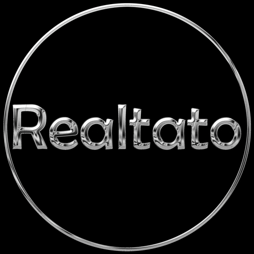 a silver circle with the word realtoto in the center