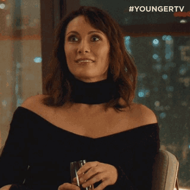 Would You Look At That Quinn Tyler GIF - Would You Look At That Quinn Tyler Younger GIFs