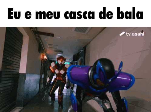 a picture of a superhero with the words eu e meu casca de bala