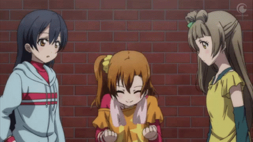Love Live Squeeze GIF - Love Live Squeeze Friends GIFs