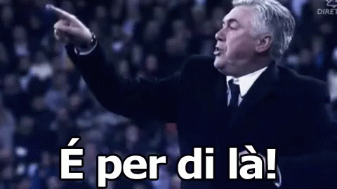 Ancelotti Indicazione Per Di Là GIF - Ancelotti Directons That Way GIFs