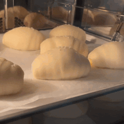 Salt Bread Baking GIF - Salt Bread Baking Oven GIFs