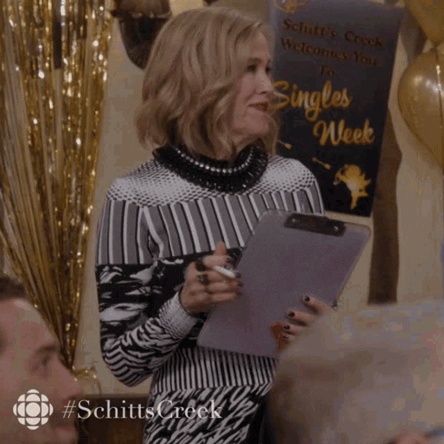 Clapping Catherine Ohara GIF - Clapping Catherine Ohara Moira GIFs