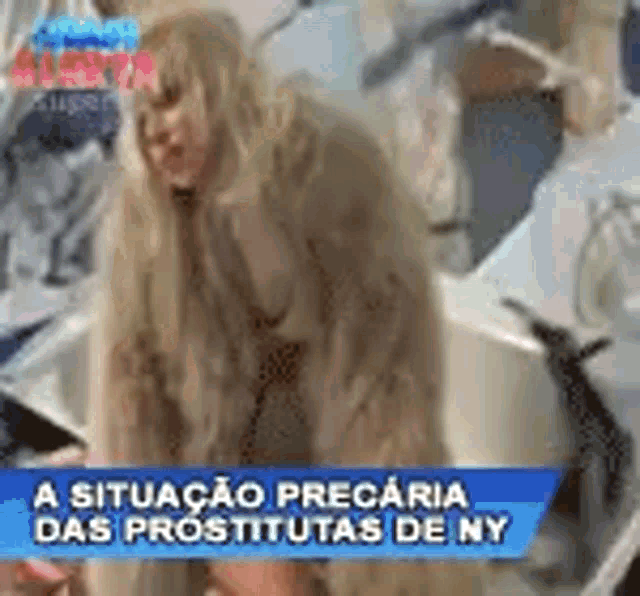Lady Gaga Alerta GIF - Lady Gaga Alerta A Situaçao Precária Das Prostitutas De Ny GIFs