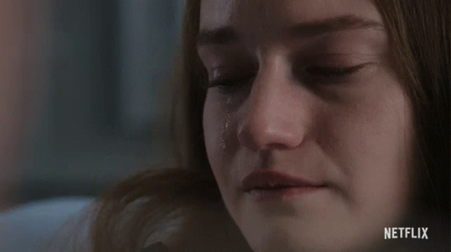Crying Anna Delvey GIF - Crying Anna Delvey Julia Garner GIFs