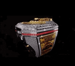 a ring that says i on the way out on it