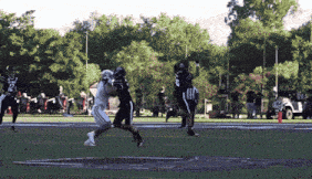 a football player with the number 6 on his back