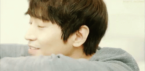 에릭 신화 미소 웃음 GIF - Shinhwa K Pop Eric Mun GIFs
