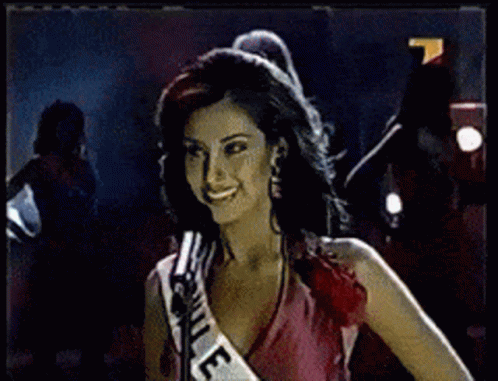 Gabriela Barros Miss Chile GIF - Gabriela Barros Miss Chile Miss Universe GIFs